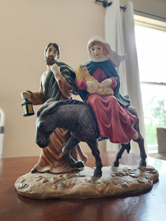 Other - "La Posada" Or "Flight to Egypt" Nativity Holy Family Statue